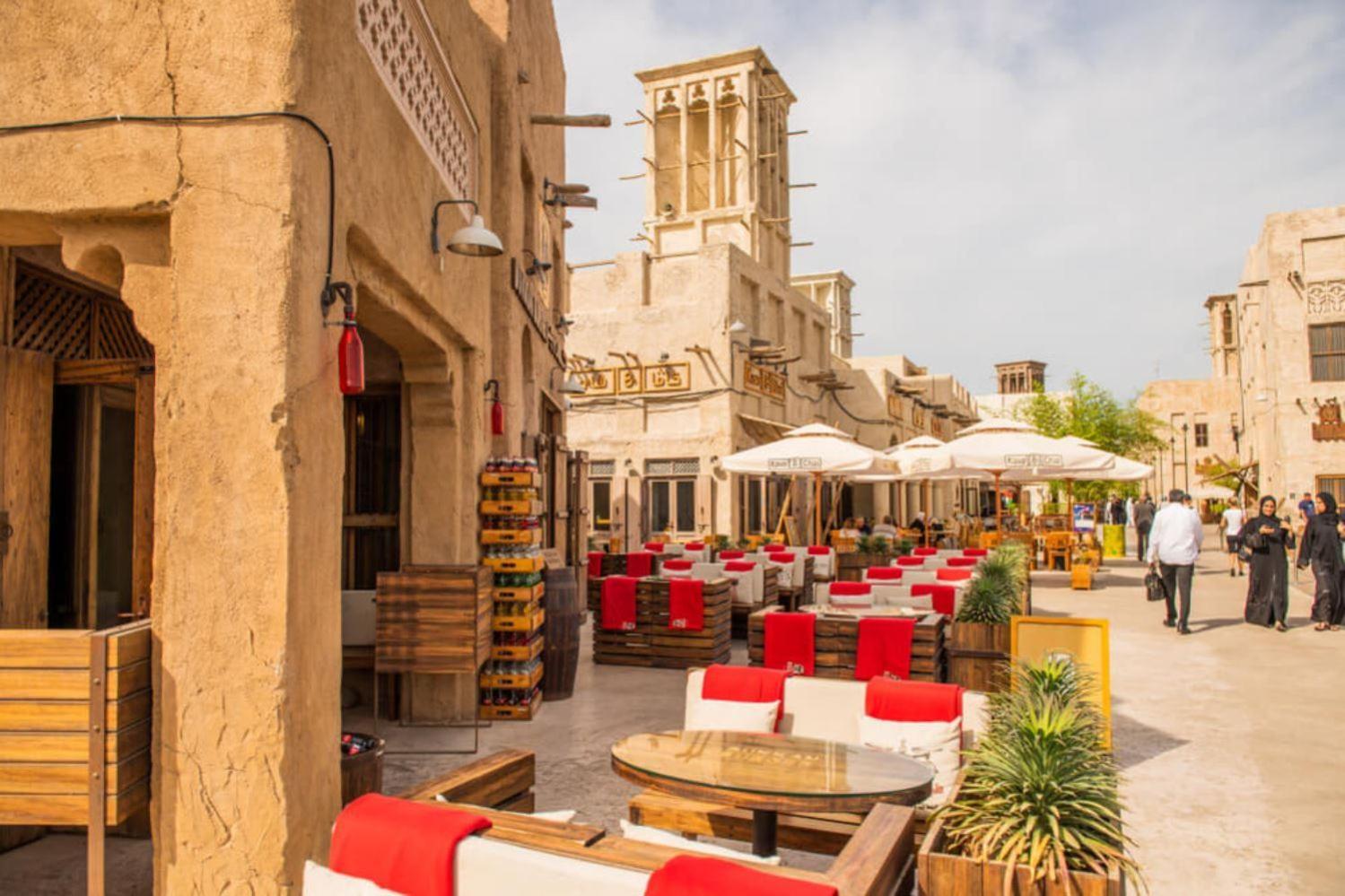 Partition In Al Seef Near Burjuman Metro Alloggio in famiglia Dubai
