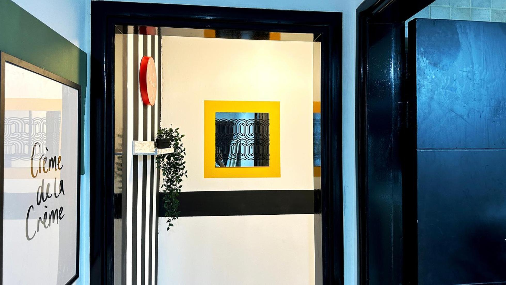 Partition In Al Seef Near Burjuman Metro Alloggio in famiglia *